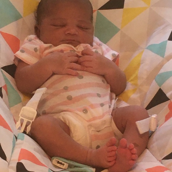 My beautiful GRANDAUGHTER WAS BORN LAST FRIDAY ❤️ - Picture 8 of 8